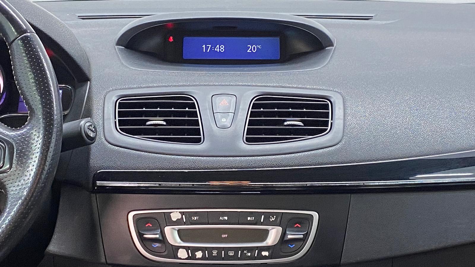 RENAULT FLUENCE 6